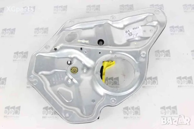  Стъклоповдигач заден десен за Volkswagen Golf 6 комби (2008-2013)