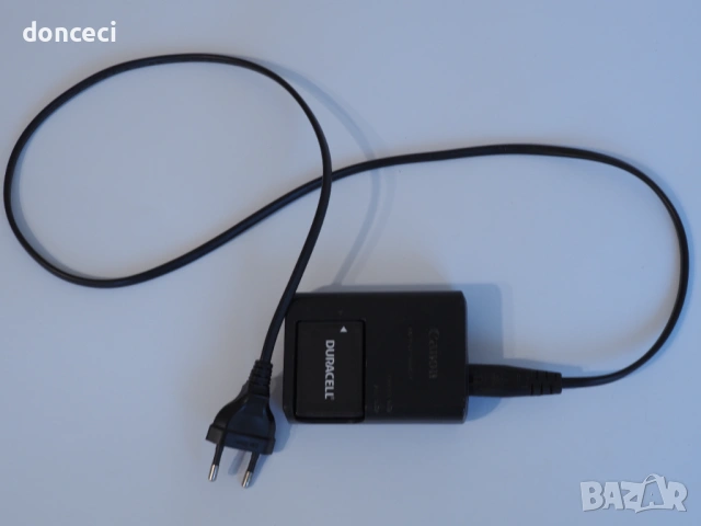 Фотоапарат Canon EOS M100 + обектив EF-M 15-45mm f/3.5-6.3 IS STM, снимка 11 - Фотоапарати - 53369182