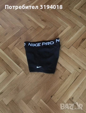 Оригинални дамски къси гащи Nike pro тип клин размер М , снимка 3 - Спортни екипи - 51522086