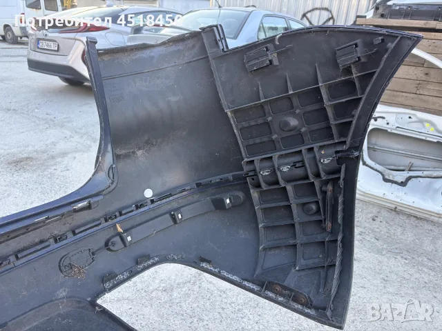 Задна броня за VW Touareg 2002-2010, снимка 8 - Части - 56215324