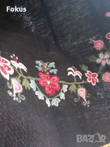 Автентична стара вълнена престилка за носия бродерия, снимка 4 - Антикварни и старинни предмети - 53295276