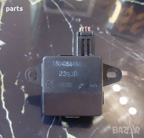 Светлинен Сензор
Jeep Гранд Чероки - 56042584AA, снимка 5 - Части - 51058600