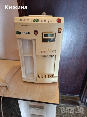 Диспенсер за Вода