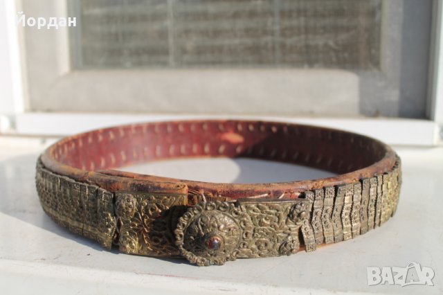 Сребърен възрожденски колан