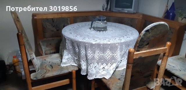 Покривка за маса плетена на една игла, снимка 1