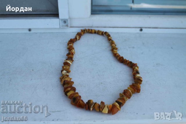 Кехлибарена огърлица