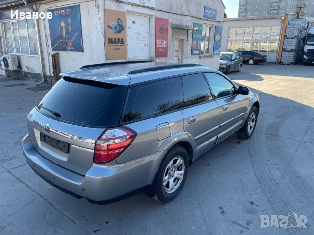 Субару Аутбак 2.5 Автоматик, снимка 4 - Автомобили и джипове - 52426408