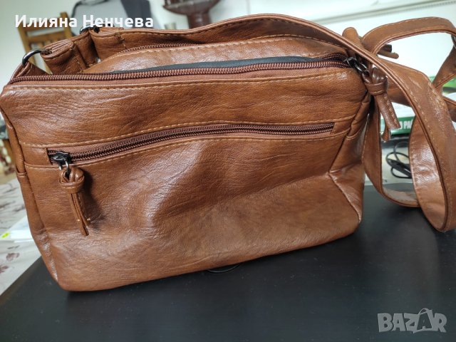 Мека кожена чанта, снимка 3 - Чанти - 42743044