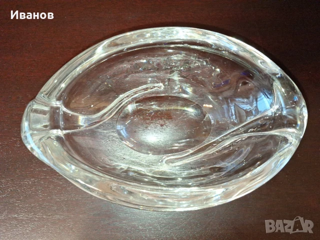 Продавам кристална купа 