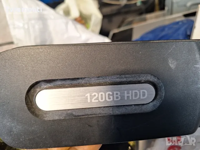 Конзола Xbox 360 СЪС ЗАХРАНВАНЕ И КАБЕЛИ КОМПЛЕКТ, снимка 2 - Xbox конзоли - 48389395