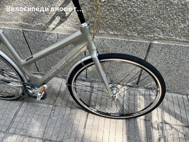 Алуминиев велосипед Avenue 28 цола 8 скорости много лека рамка и запазено внос от Австрия , снимка 4 - Велосипеди - 51753672