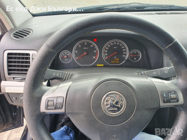 Опел Вектра, снимка 10 - Автомобили и джипове - 54193410