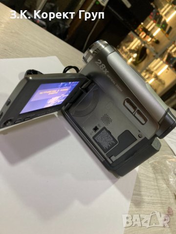 JVC GR-D720 Цифровa видеокамерa, снимка 8 - Камери - 42105530