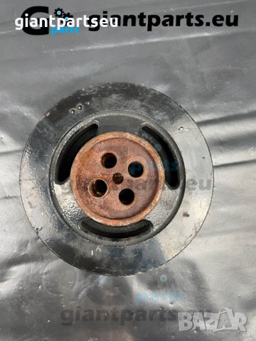 Демпферна шайба за Мерцедес Mercedes W212 , A6510351012, снимка 3 - Части - 40181178