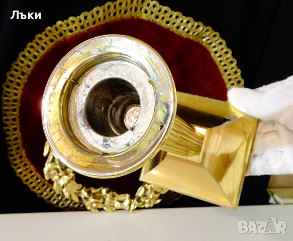 Позлатен бронзов свещник 22 см.,500 гр. , снимка 3 - Антикварни и старинни предмети - 52967616