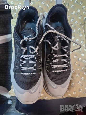 Продават се маратонки 'Nike