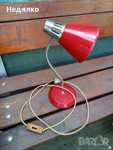 Стара полска настолна лампа , снимка 1 - Антикварни и старинни предмети - 36764198