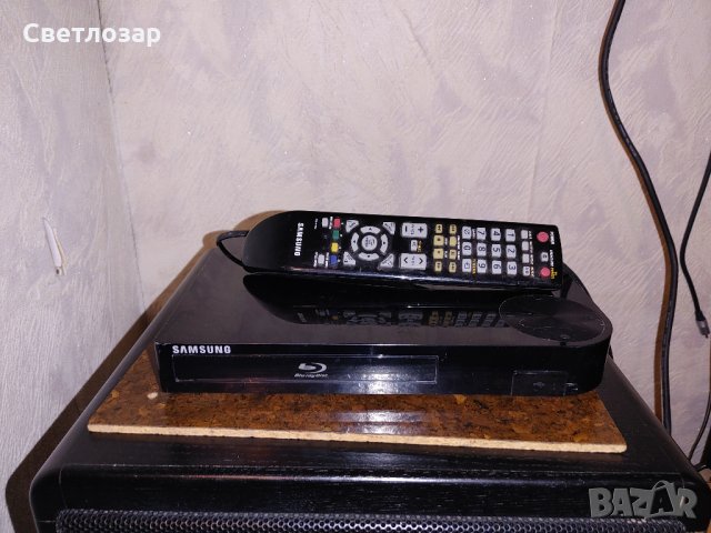 samsung bd-f5100 blu rey, снимка 2 - Плейъри, домашно кино, прожектори - 35447541