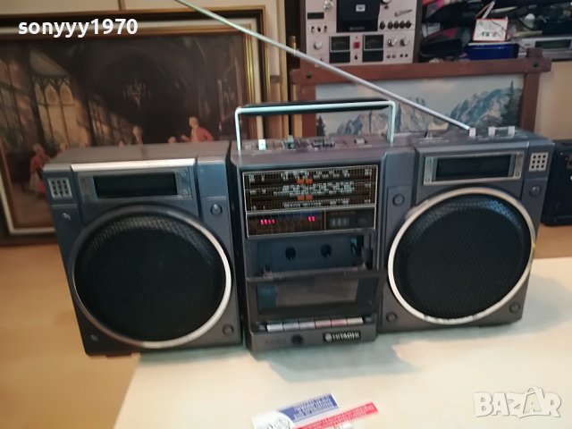 hitachi с една сваляща се колона 1602231950, снимка 3 - Радиокасетофони, транзистори - 39690773