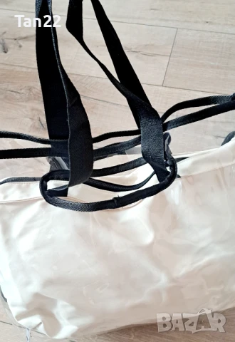 Дамска чанта Moschino , снимка 5 - Чанти - 51236738