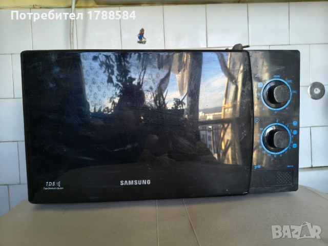 Микровълнова Samsung GW711K - за части