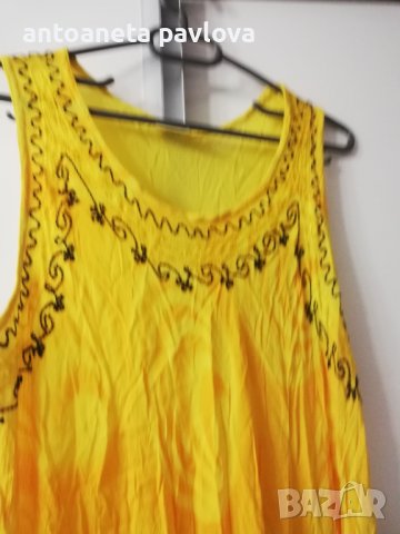 Жълта рокля, снимка 2 - Рокли - 40674463
