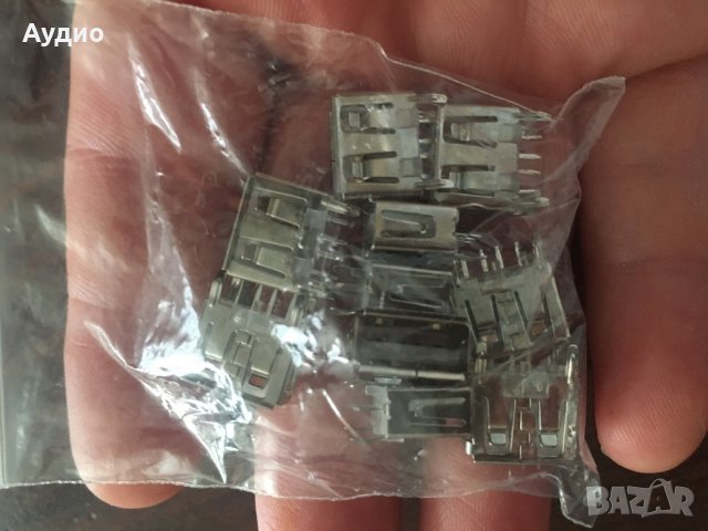 ОРИГИНАЛНИ USB букси за панели на CD-та PIONEER също така и в черно, снимка 12 - Аксесоари и консумативи - 27230976