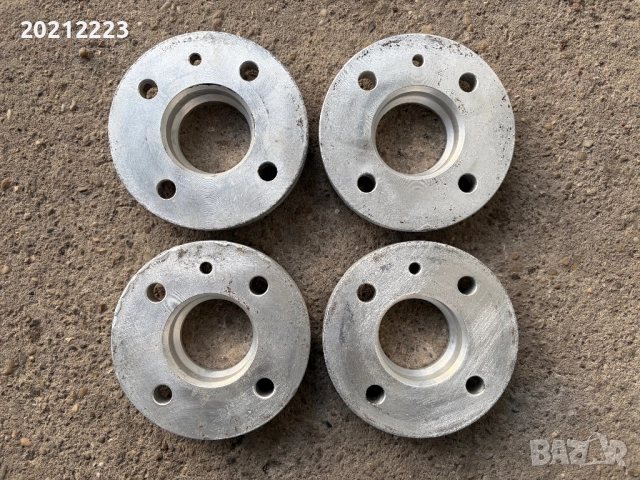 4 броя алуминиеви фланци за Renault