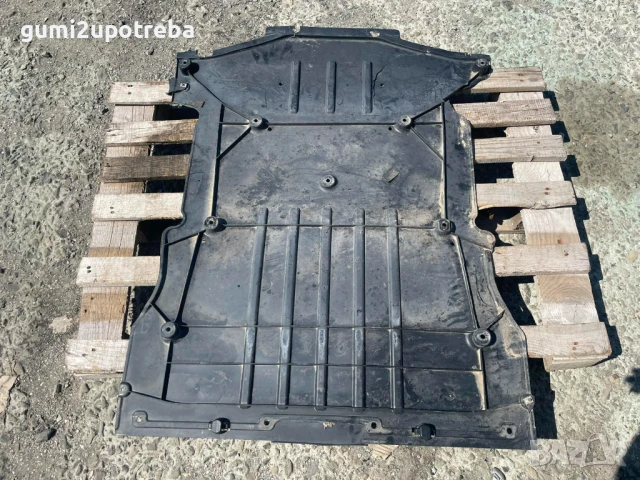 Защитна Кора 1EA825236C Volkswagen ID.3 E11 PRO, снимка 6 - Части - 50783204