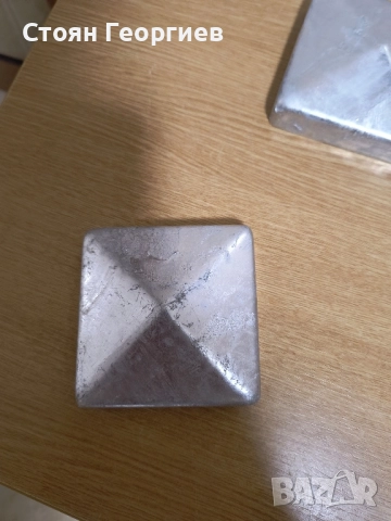 Капачки за стълбове 91x91 мм - 10 броя капачки с винтове цената е за всички , снимка 2 - Други стоки за дома - 52270763