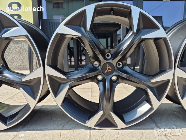 Оригинални Джанти Seat Cupra-19 цола/Superb/Passat, снимка 8 - Гуми и джанти - 50613102