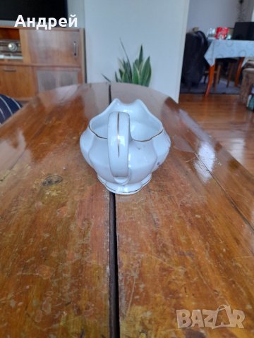 Стара порцеланова сосиера #3, снимка 4 - Антикварни и старинни предмети - 40360233