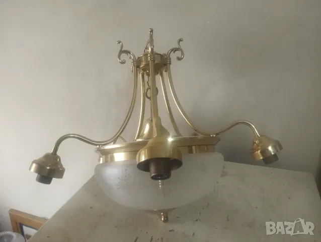 Полилей в стил арт деко