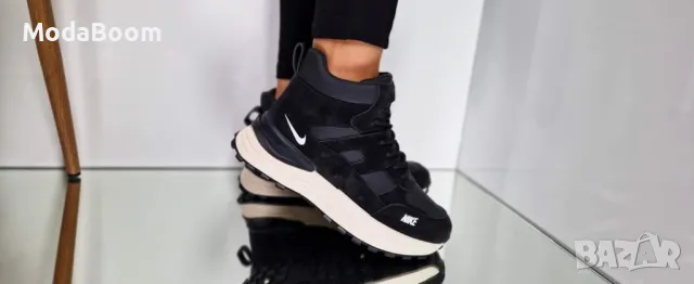 Nike дамски зимни боти различни цветове , снимка 11 - Дамски боти - 48139061