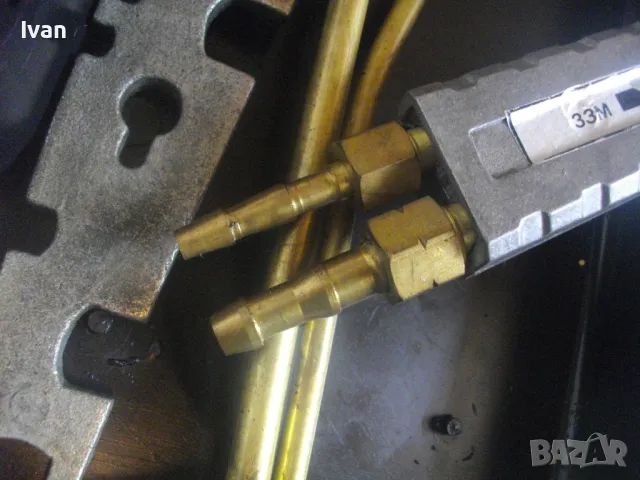 НОВИ КРАКРА ЗЗМ ПЕРНИК Куфар комплект българска газо-пламъчна горелка и резак за рязане заваряване , снимка 5 - Други инструменти - 47547930