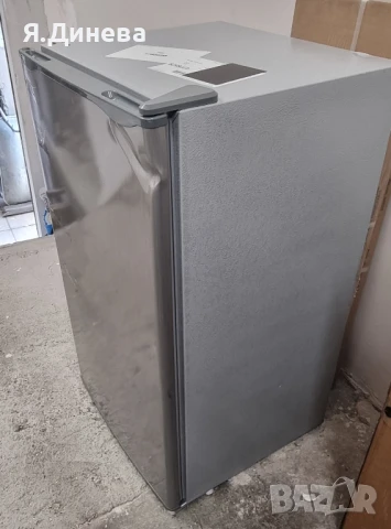 Хладилник Klarstein 91L с транспортен дефект , снимка 2 - Хладилници - 50507843