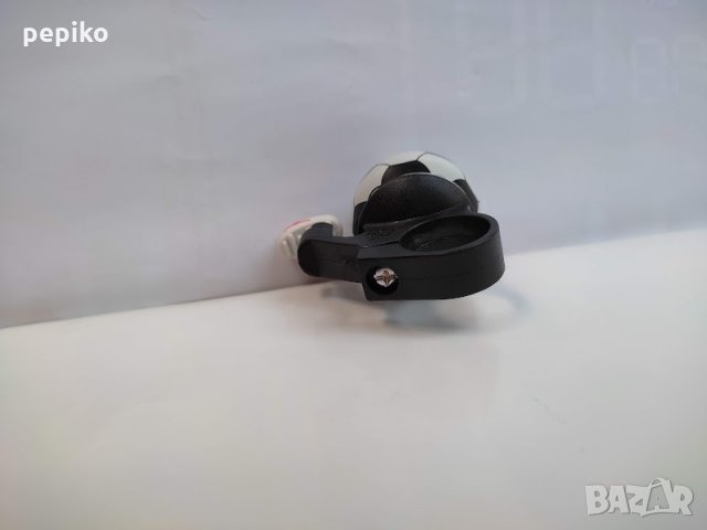 Продавам колела внос от Германия Звънец за велосипед FUTBOLL топка, снимка 4 - Аксесоари за велосипеди - 33820097