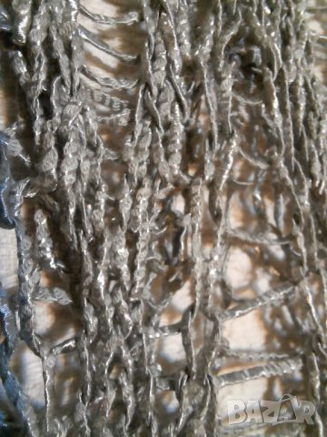 Сребристо пуловерче без ръкав плетиво размер Л, снимка 7 - Корсети, бюстиета, топове - 39091364