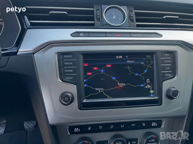Vw Passat 2.0 tdi R-Line , снимка 12 - Автомобили и джипове - 56442689
