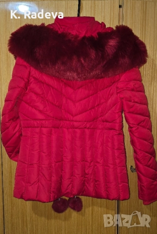 Зимно късо червено яке, снимка 3 - Якета - 52356166
