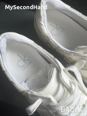Calvin Klein оригинални дамски обувки 38 номер, снимка 4 - Дамски ежедневни обувки - 56215657