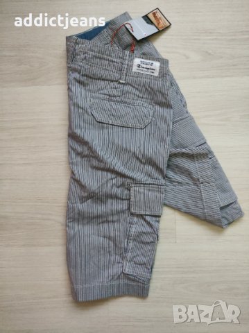 Мъжки къси панталони Champion размер L, снимка 1 - Къси панталони - 35198249