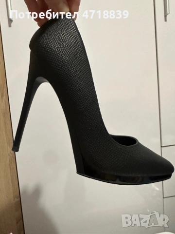 Черни обувки на ток