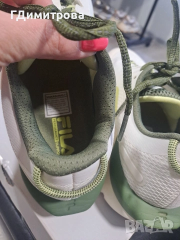 Дамски маратонки Fila, снимка 2 - Маратонки - 54073593
