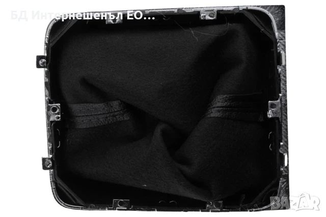 Топка за скоростен лост с маншон, VW, Passat B7, с рамка, 5 скорости, снимка 2 - Части - 50999143