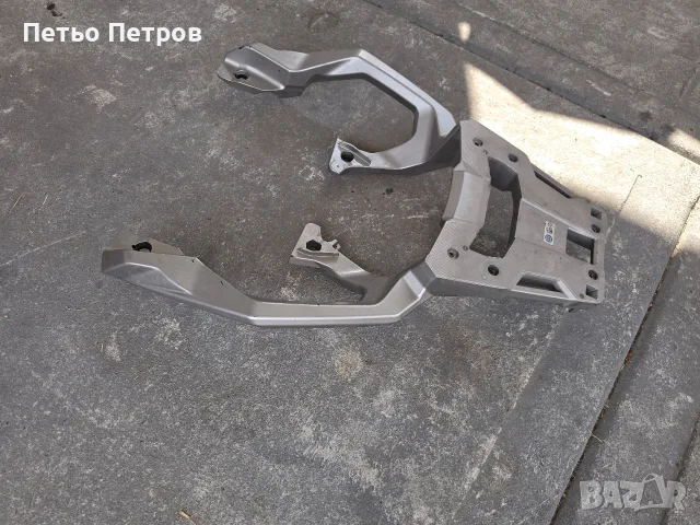 Honda X-ADV 750 стойка за багажен куфар , снимка 3 - Части - 54287110