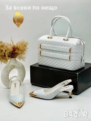 Chanel Елегантни Дамски Обувки С Нисък Ток (kitten heel) И Златисти Детайли Код SEM-485, снимка 3 - Дамски обувки на ток - 55872724