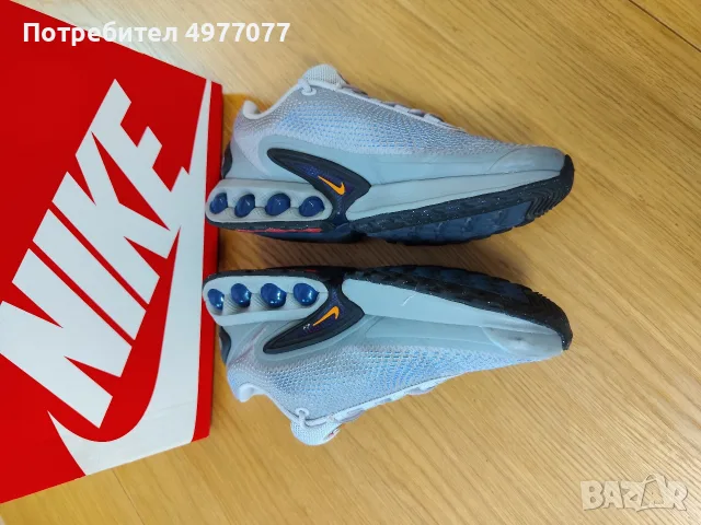 Обувки Nike Dn 40, снимка 3 - Маратонки - 56467338