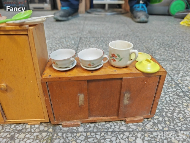 Стари дървени аксесоари за кукли, снимка 10 - Колекции - 53120413