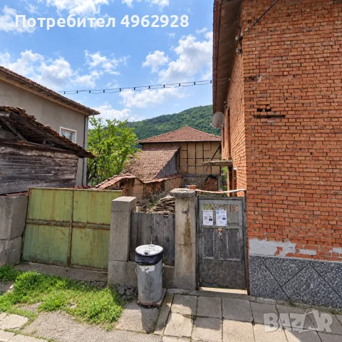Двуетажна къща, с. Душанци, снимка 3 - Къщи - 56260709